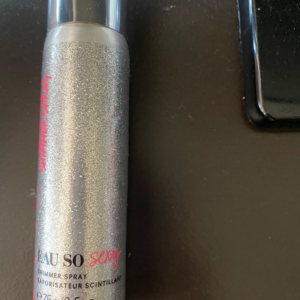 Victoria’s Secret Shimmer Spray in Eau So Sexy